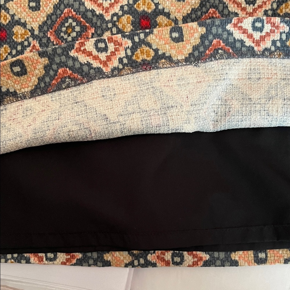 LOFT Patterned Skirt - Picture 7 of 8